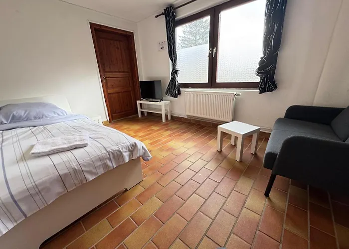 Appartamento Monteurhaus In Ruhige Lage, Kueche & Parkplatz Inklusive